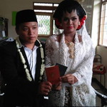 Desi Dwi profile icon