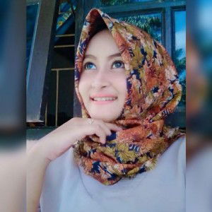 RisKa Ariyani profile icon