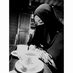 Fitri Anah profile icon