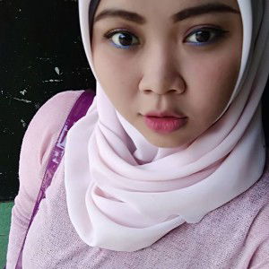 Park Yoo Ra profile icon