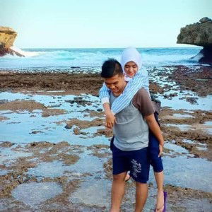 Imelda Revi Puspitasari Satutiga profile icon