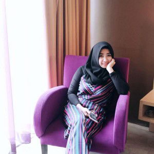 Dian Mulitasari profile icon