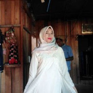 Nikky Nikmah Bhawel profile icon