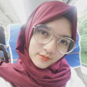 Fitri Febrianti profile icon