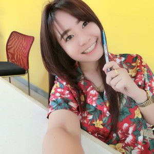 Suphattra Prasertsuk profile icon