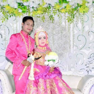 Leni Agustina profile icon