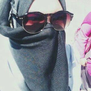 Ratnasari Dwi Ade Chandra profile icon