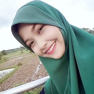 Nadia Wear profile icon