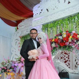 Ayy Anggraini profile icon