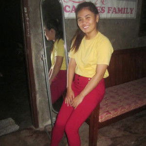 Mae Cabajes profile icon