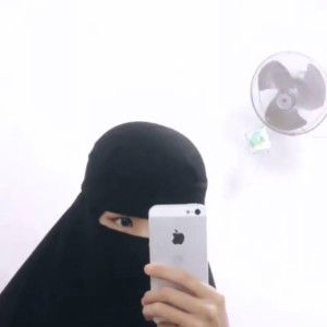 Azzhafirah Inayah profile icon