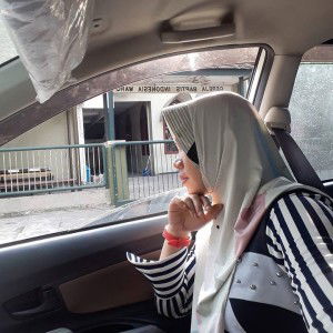 Alya Achmad profile icon