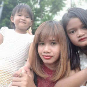 Natcha Nicha profile icon