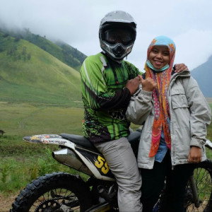 Yuit Rosiarti profile icon