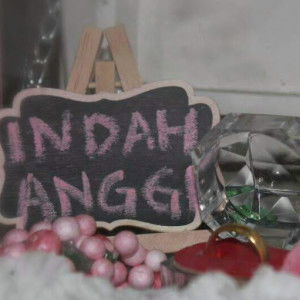 Indah Elfiandari profile icon