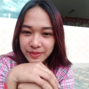 Aom Sukanya profile icon