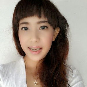 Ayu Amanda profile icon
