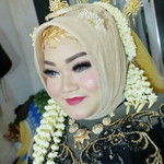 Riesna Mayasari Putri profile icon