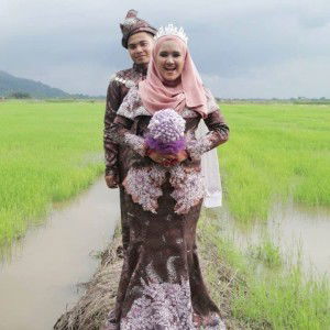 Farah Adlina Azmi profile icon