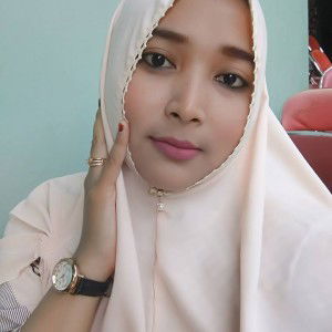 Rizqi Putri profile icon