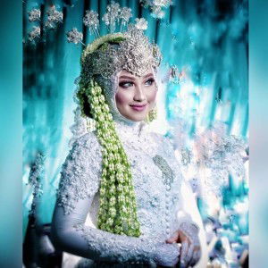 Ikha Juney profile icon