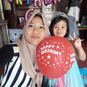 Siti Kholifah profile icon