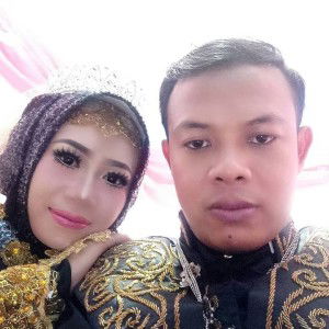 Ertin Diastutik  profile icon