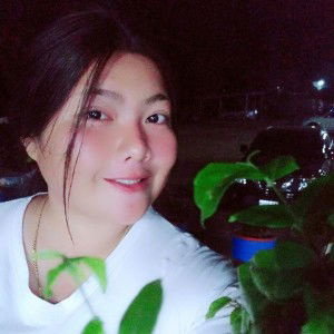 Natcha Chaleairat profile icon