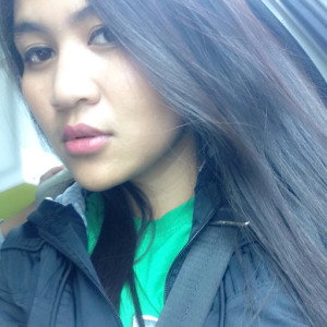 laela sari profile icon