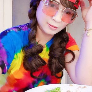 Zainab Loh profile icon