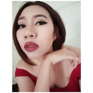 กุ๊กกิ๊ก ลภัสรดา profile icon