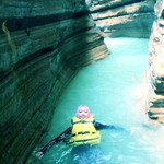 Riszka Fauziah profile icon