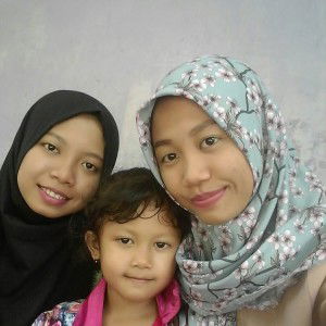 Tri Hastuti Raharjo profile icon