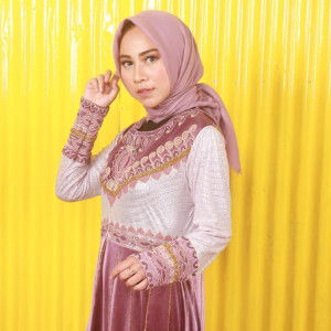 Lita Agustina profile icon