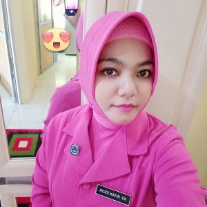 Intan Pebrinita Eson profile icon