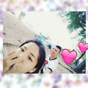 Mo Charoenrat profile icon