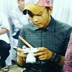 Azmi Aziz profile icon