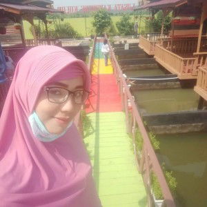 Yessi Suryanti profile icon