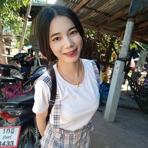 อมยิ้ม' ตัวเล็ก profile icon