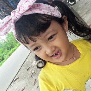 Dyra Putri profile icon