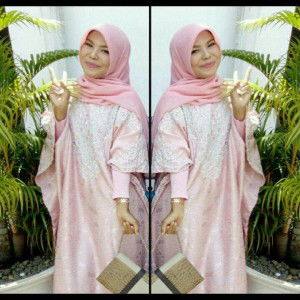 Rini Rahayoue profile icon