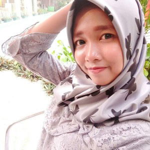 Putri Maryana Devi profile icon