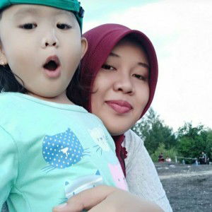 Nofia Dini Rahmawati profile icon