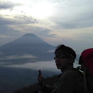 rizhandbow 90 profile icon