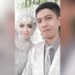 Ayu Santi profile icon