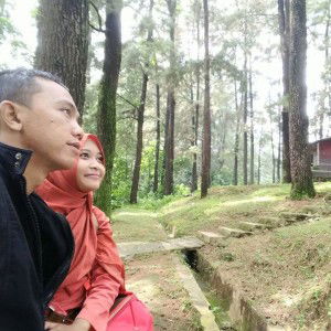 Sri Wahyuni profile icon