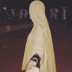 Tri Agustianingsii profile icon