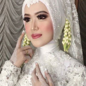 Cindy Atika S profile icon