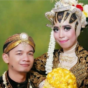 Ragil/almah profile icon