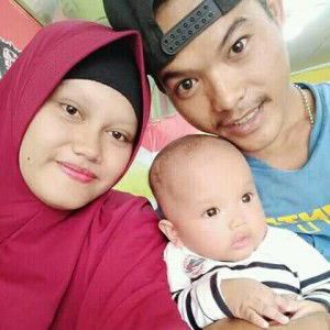 Mom's Nya Zidann profile icon